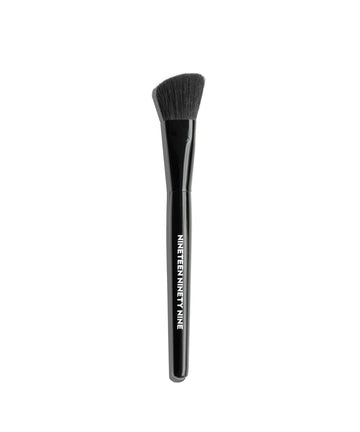 19/99 Beauty Soft-Focus Blending Brush