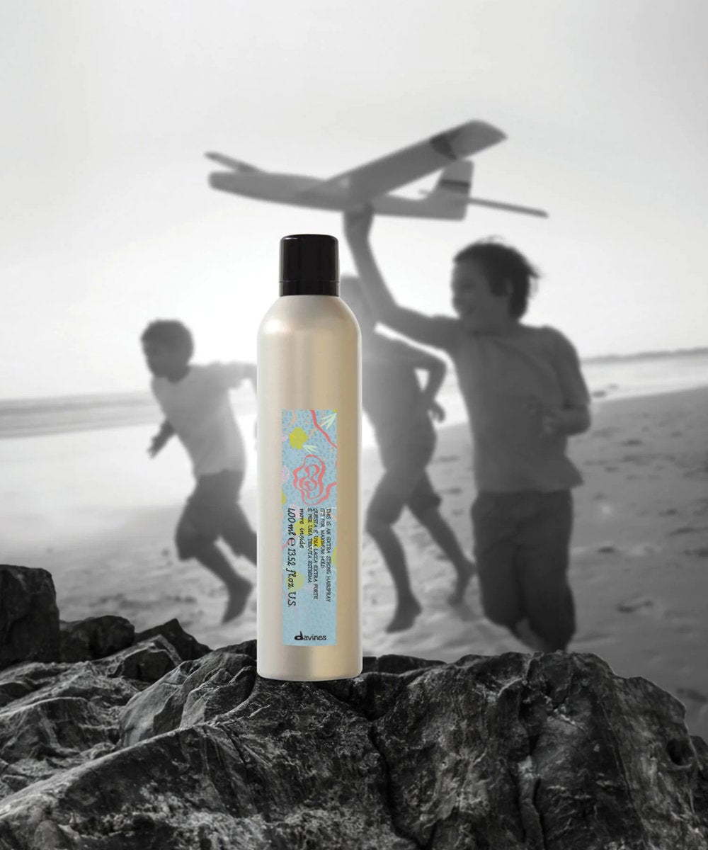 Davines Extra Strong Hairspray