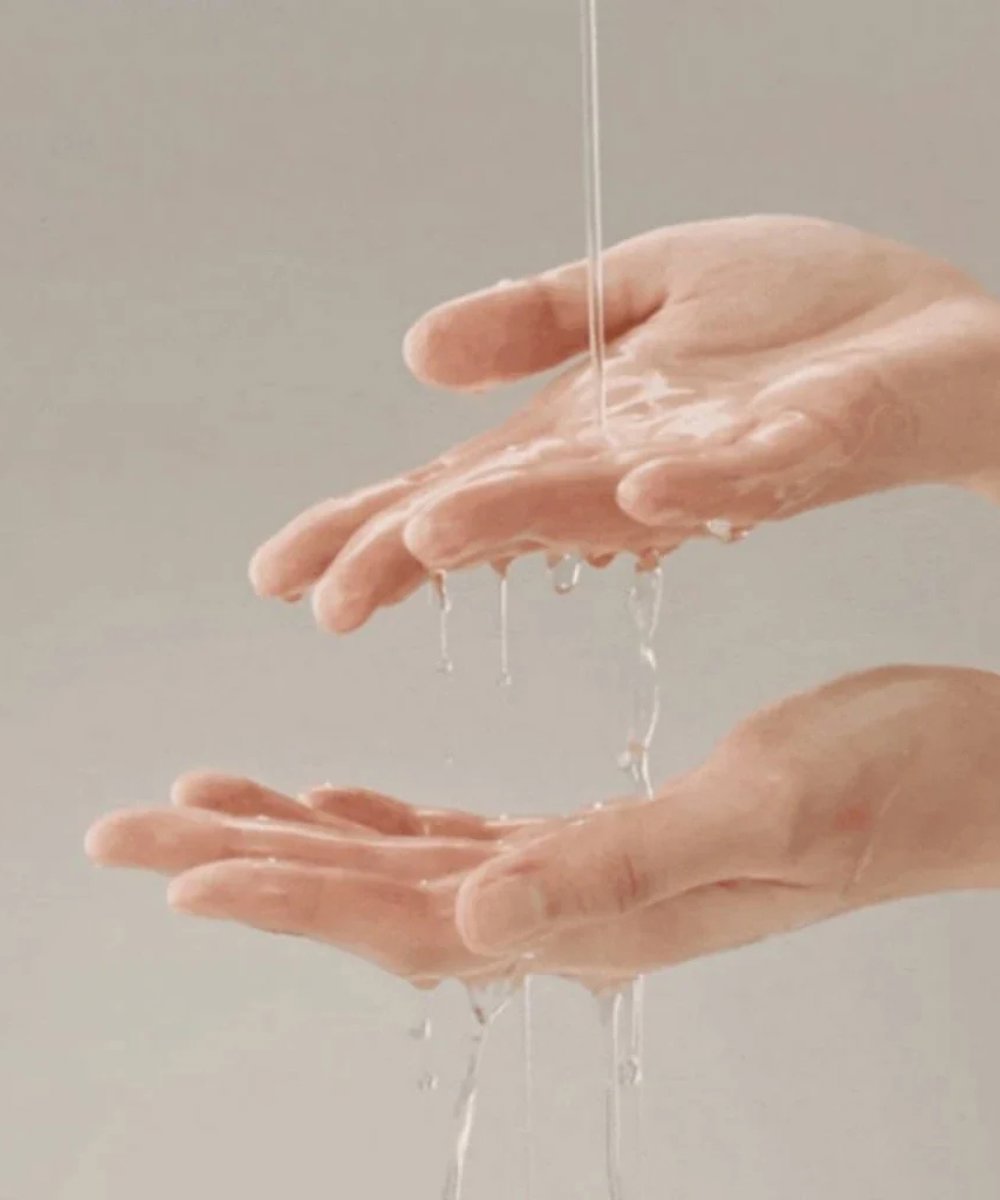 Skin1004 Madagascar Centella Light Cleansing Oil