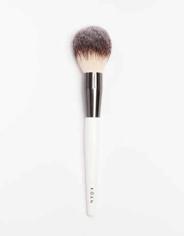 RÓEN Beauty Everything Powder Brush