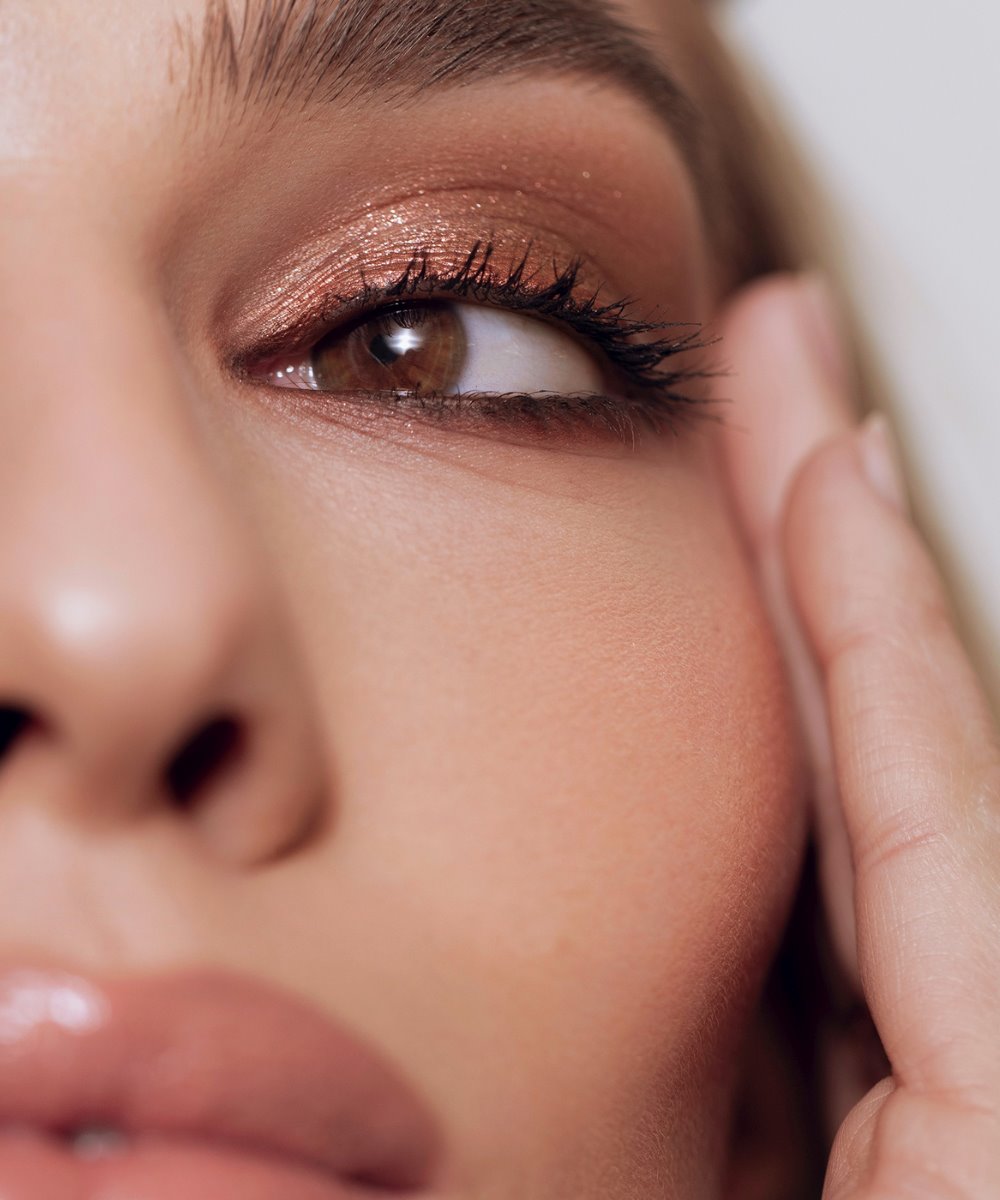 RÓEN Beauty Eyeline Define Eyeliner Pencil - Matte
