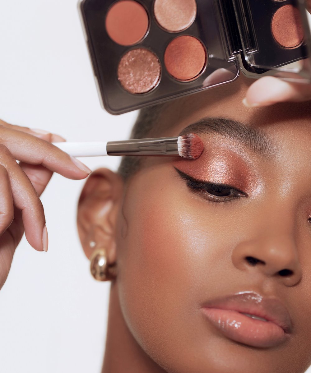 RÓEN Beauty Eyes On Me Eye Shadow Palette