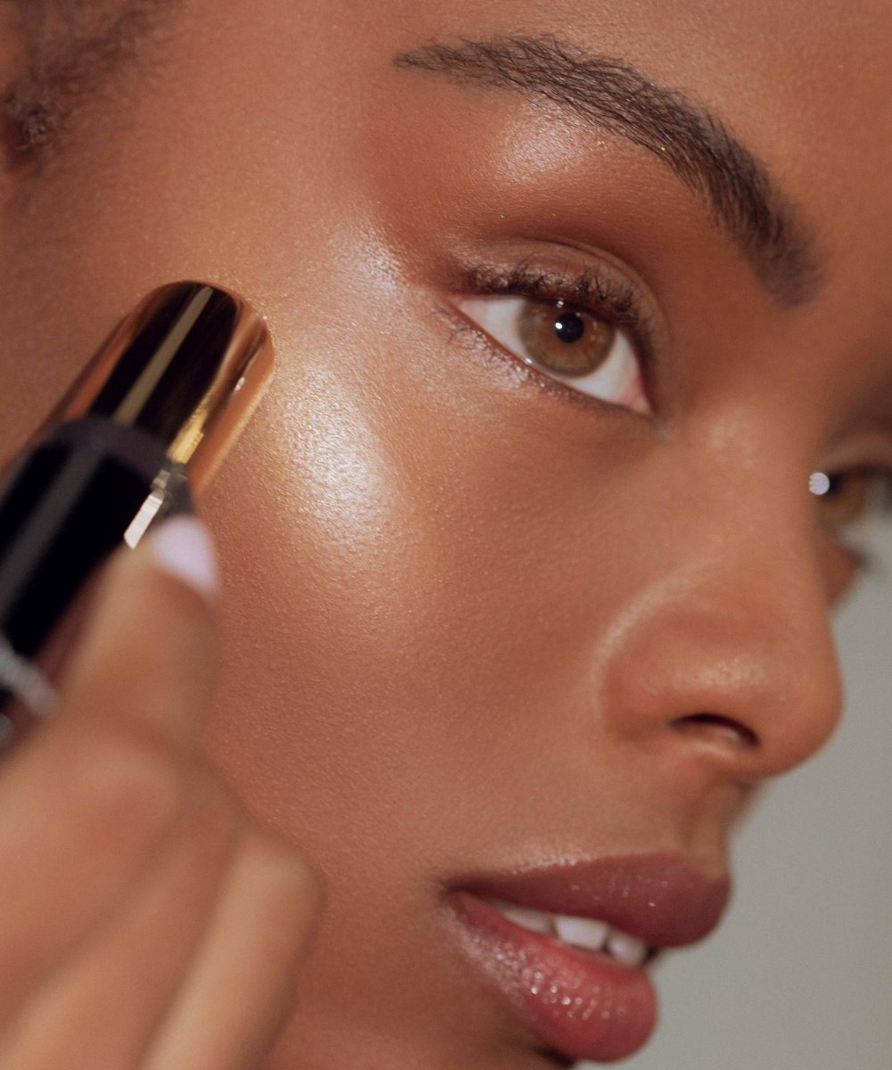 RÓEN Beauty RoGlow Skin Stick Highlighter