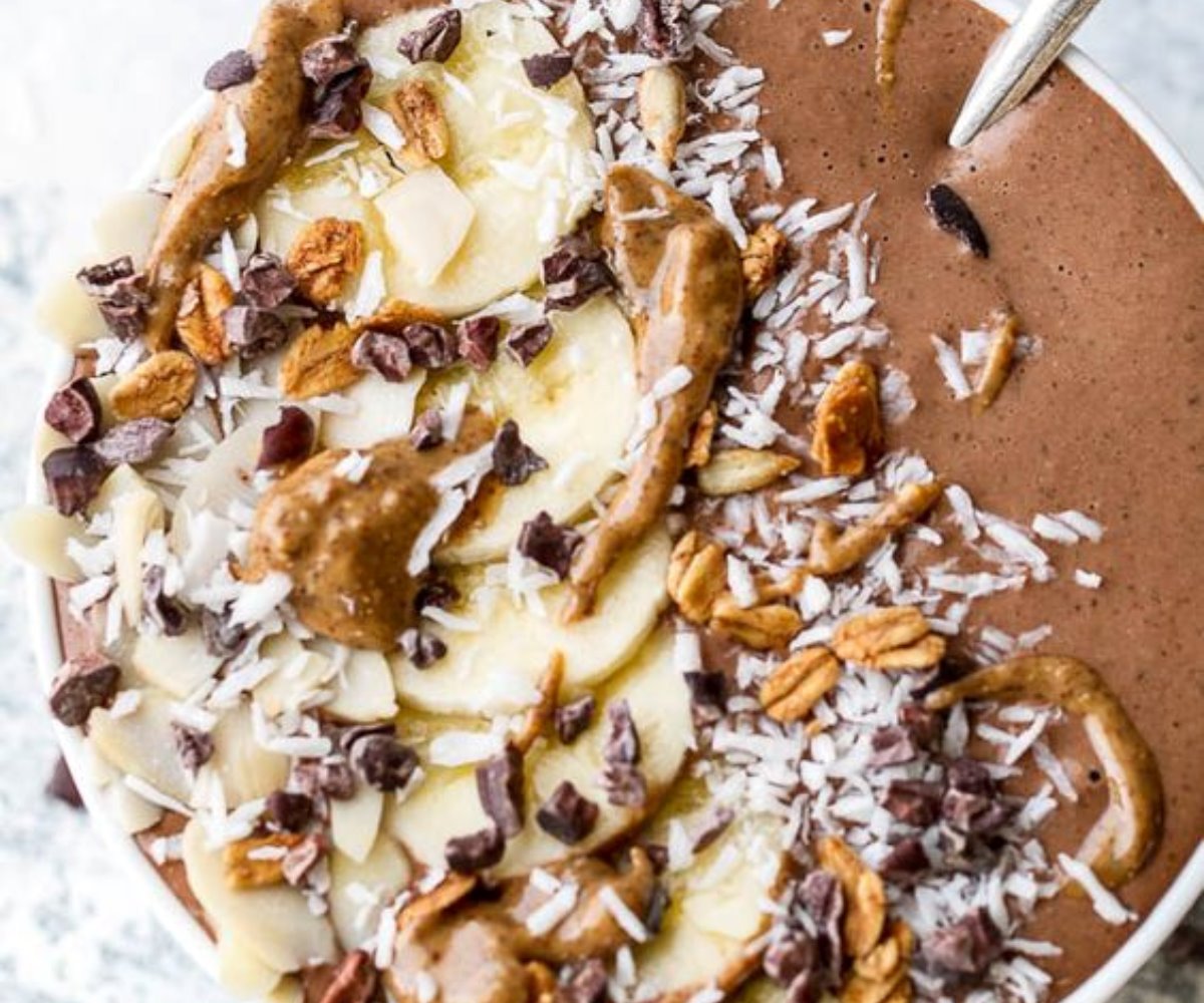 Try this addictive chocolate smoothie bowl for a vegan protein boost