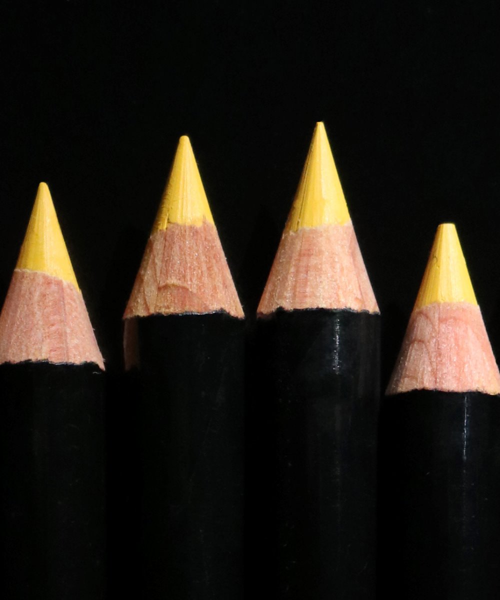 19/99 Beauty Precision Colour Pencil 