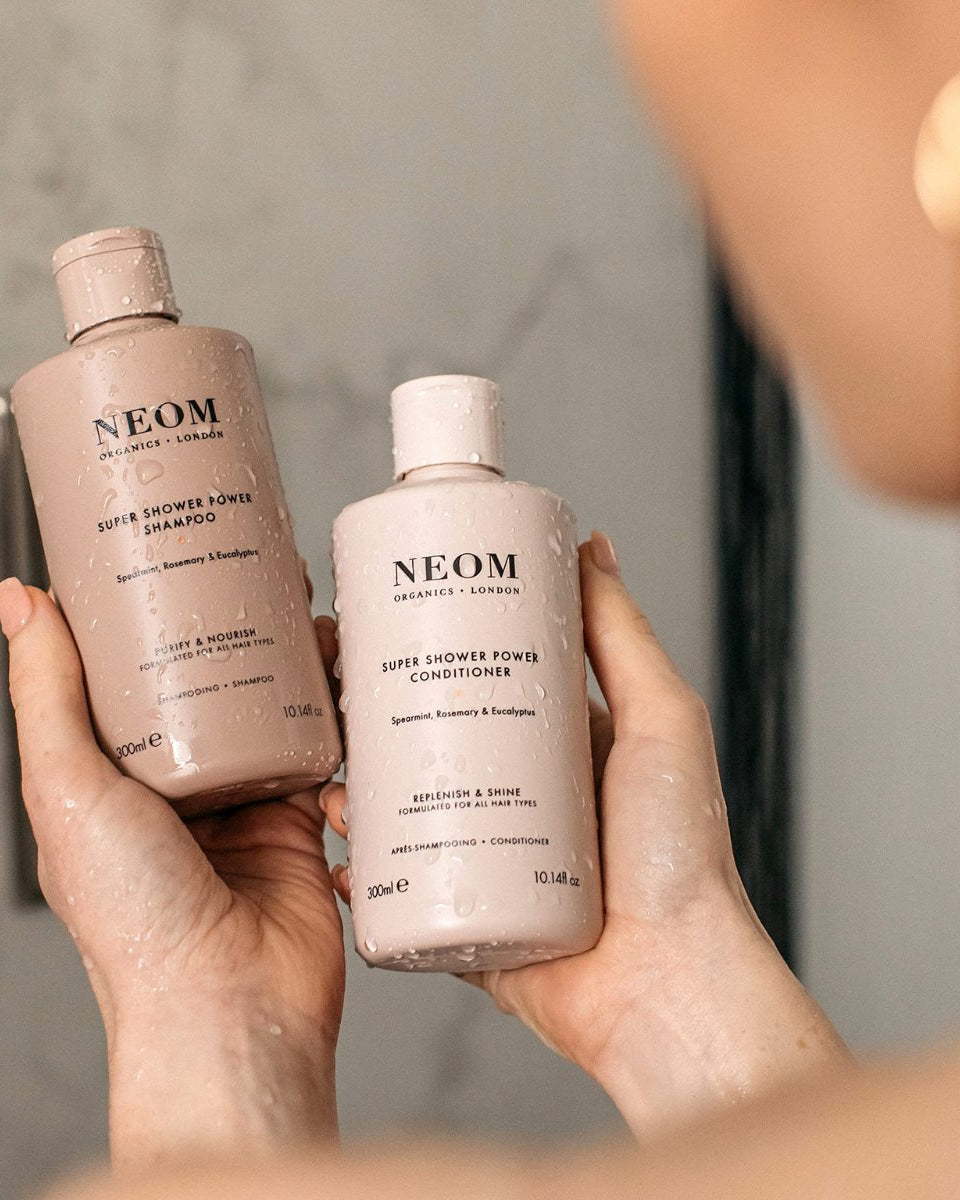 NEOM Organics Super Shower Power Shampoo 