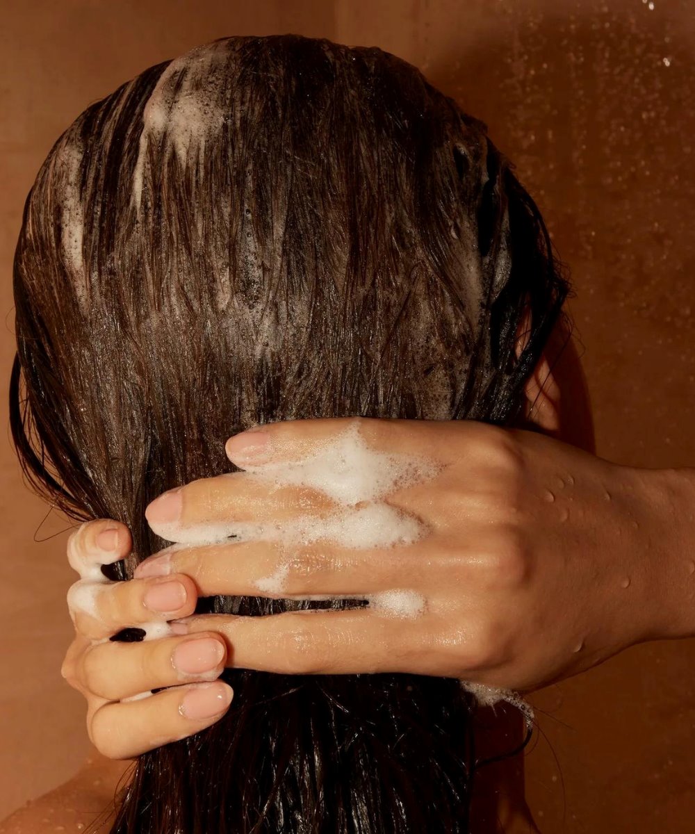 Oribe Serene Scalp Oil Control Shampoo 