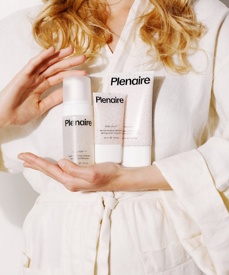Plenaire Daily Airy Self Foaming Cleanser 