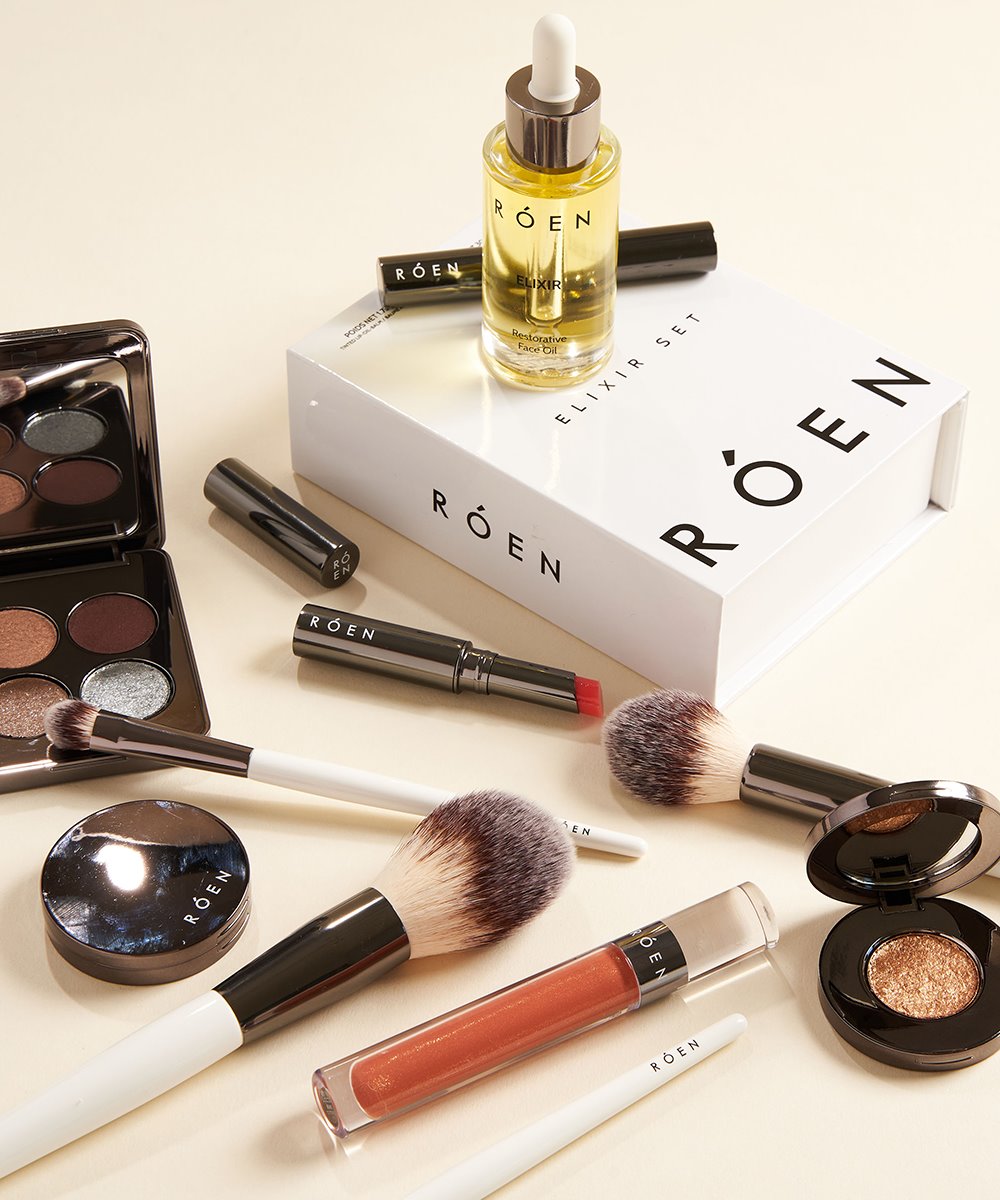 RÓEN Beauty Everything Powder Brush 