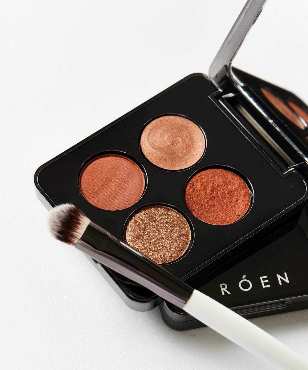 RÓEN Beauty Eyes On Me Eye Shadow Palette 