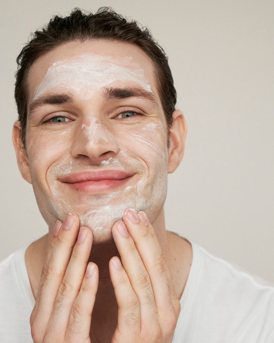 Verso Skincare Facial Cleanser 